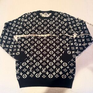 Louis Vuitton Monogram Black and White Crewneck Sweater